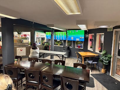 AJ's 'Ohana Kitchen - Arctic - Filipino Restaurant
