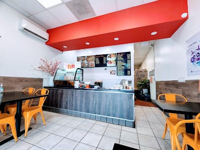 Almuchow Atbp. - Filipino Restaurant