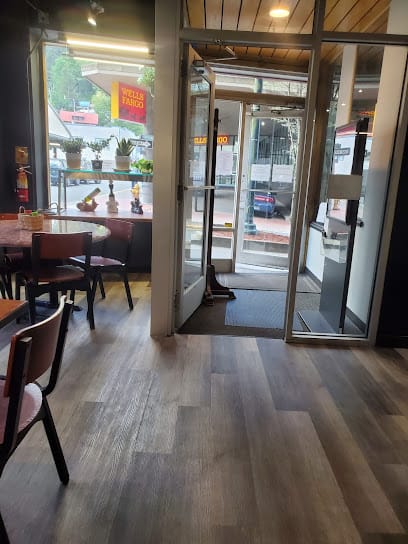 Golddigger Filipino Restaurant Downtown - Filipino Restaurant