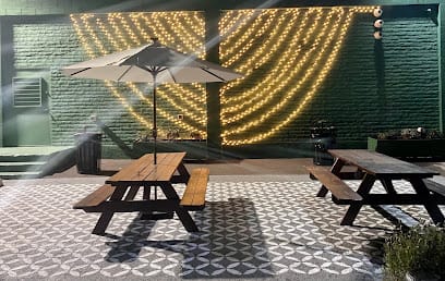 Pinay Good-Eats - Filipino Restaurant