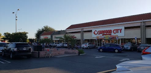 Red Ribbon Bakeshop - Filipino Restaurant