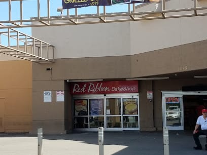 Red Ribbon Bakeshop - Filipino Restaurant