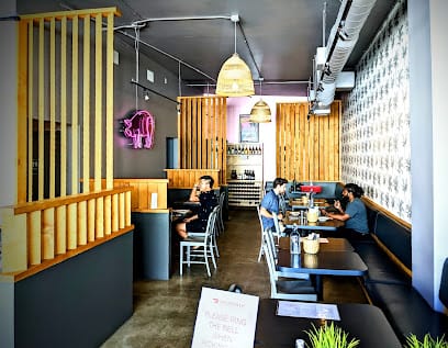 Spoon & Pork - Filipino Restaurant